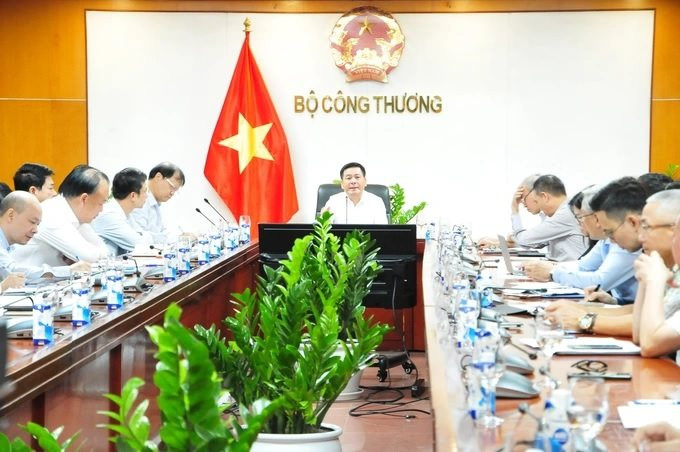 Bộ Công Thương nêu 2 kịch bản đảm bảo nguồn cung xăng dầu cho năm 2023