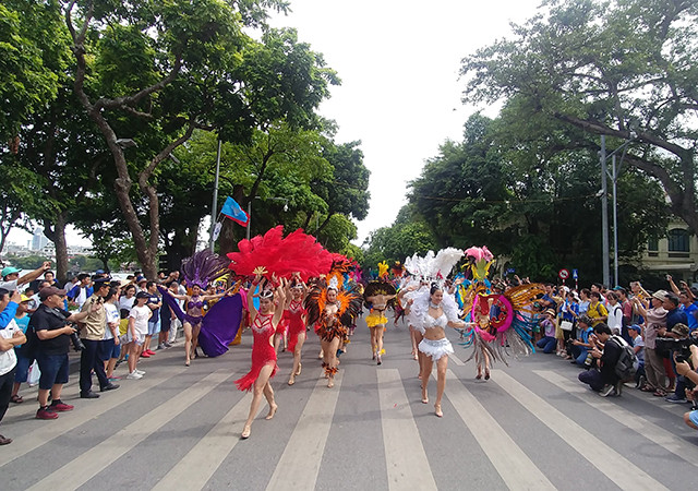 Chơi ở đâu khi đến Hà Nội? Chơi ở đâu khi đến Hà Nội?