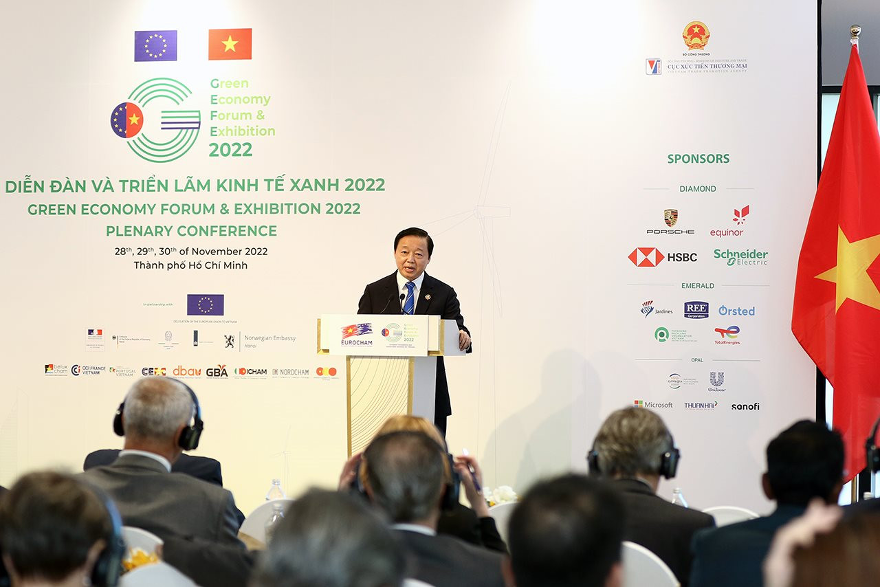 Đoàn kết, chia sẻ hướng tới phát triển xanh bền vững