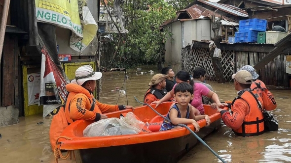 Philippines: Bão Kalmaegi gây lũ lụt nghiêm trọng khiến gần 70 người thiệt mạng