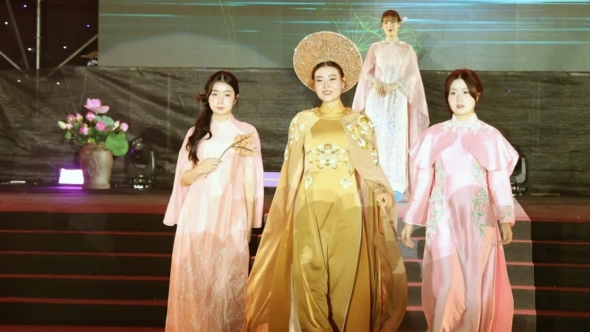 Áo dài Hà Nội - Tỏa sáng tinh hoa di sản 2025