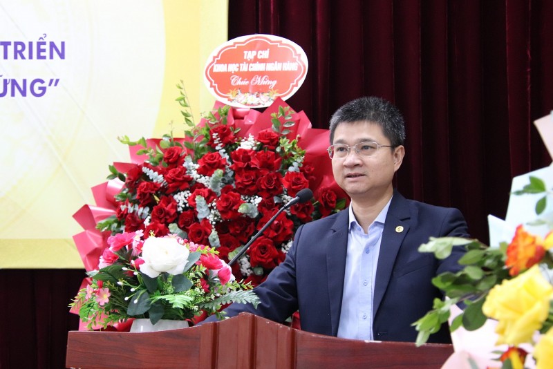 Tạp chí Công nghiệp Nông Thôn: Tọa đàm “Kết nối đào tạo và phát triển nguồn nhân lực bền vững” Tạp chí Công nghiệp Nông Thôn: Tọa đàm “Kết nối đào tạo và phát triển nguồn nhân lực bền vững”