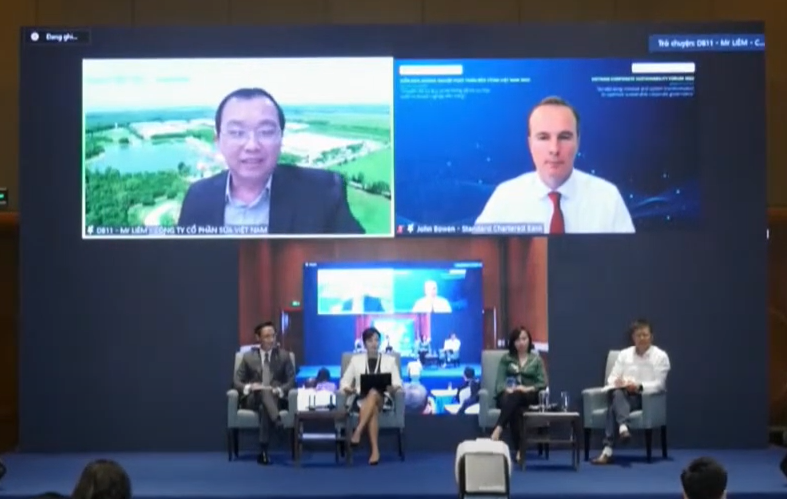 Giám đốc điều hành Tài chính Vinamilk: ESG không còn là lựa chọn, đó là cơ hội cho các doanh nghiệp Giám đốc điều hành Tài chính Vinamilk: ESG không còn là lựa chọn, đó là cơ hội cho các doanh nghiệp