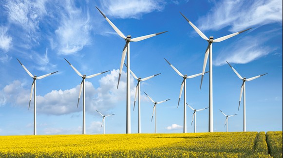 Chuyển động Năng lượng bền vững tuần qua: TotalEnergies thanh lý tài sản dầu mỏ ở Kazakhstan để phát triển điện gió