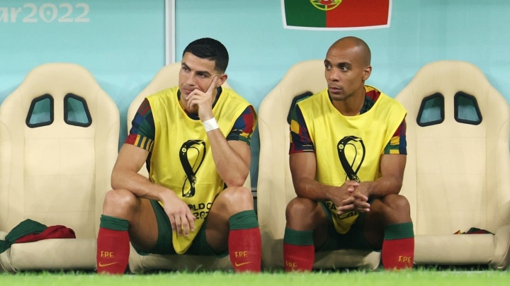 Lý do Ronaldo dự bị trong trận Bồ Đào Nha đá hay nhất ở World Cup 2022 Lý do Ronaldo dự bị trong trận Bồ Đào Nha đá hay nhất ở World Cup 2022