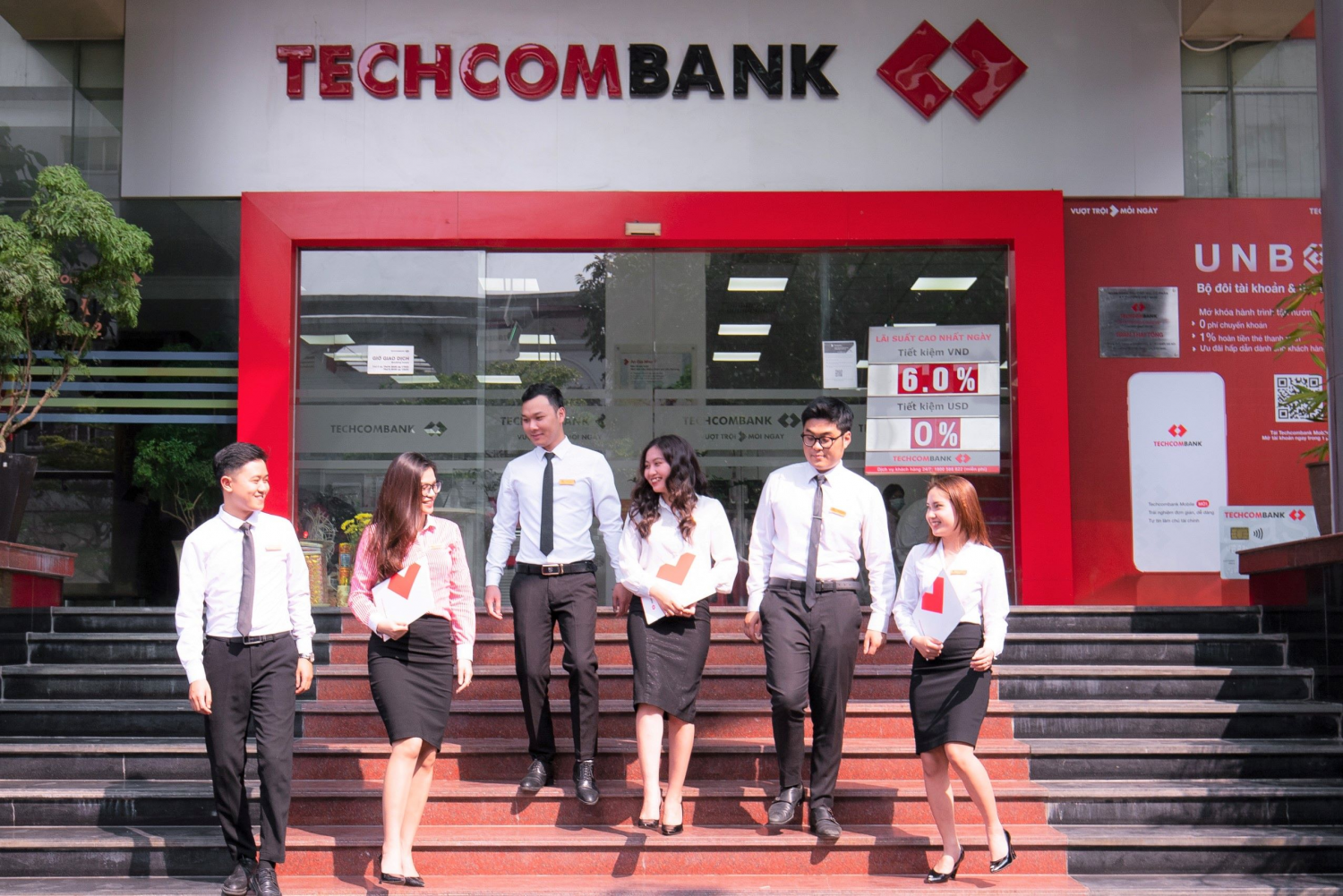 Techcombank - TOP 200 thương hiệu ngân hàng giá trị nhất toàn cầu Techcombank - TOP 200 thương hiệu ngân hàng giá trị nhất toàn cầu