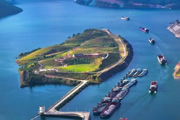 Trung Quốc: Áp dụng trí tuệ nhân tạo trong vận tải đường thủy