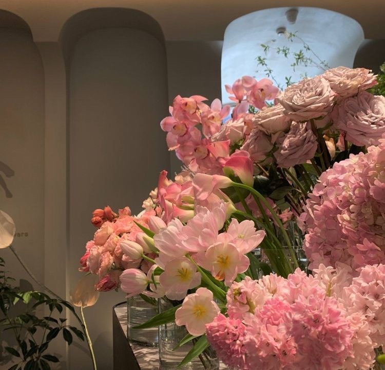 Tử vi 12 con giáp ngày 22/12/2023: Tuổi Tuất nhiều may mắn, tuổi Mão nguy cơ mất tiền