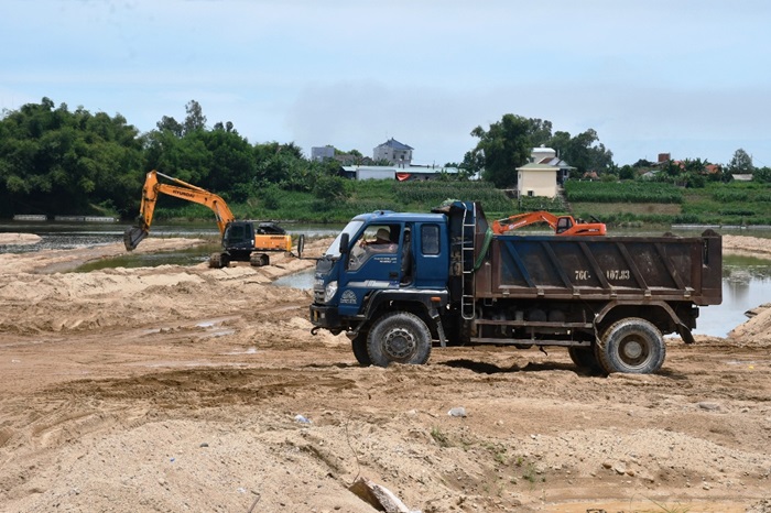 Ứng dụng công nghệ trong giám sát các mỏ khoáng sản Ứng dụng công nghệ trong giám sát các mỏ khoáng sản