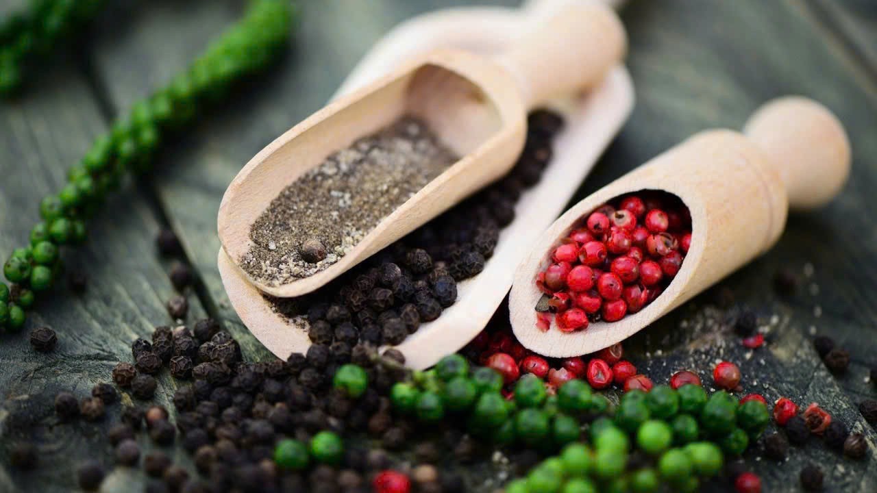 Giá tiêu hôm nay 6/12: Giảm nhẹ từ 500 đến 1.500 đồng/kg