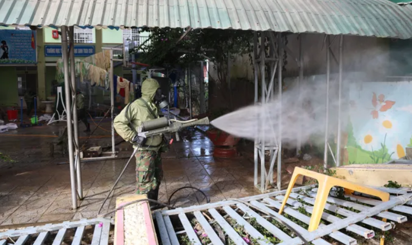 Đảm bảo môi trường, ổn định đời sống Nhân dân sau mưa lũ Đảm bảo môi trường, ổn định đời sống Nhân dân sau mưa lũ