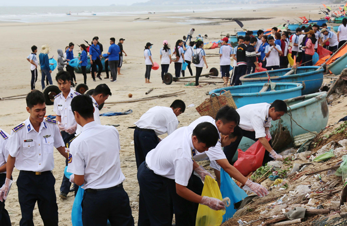 Những thách thức kinh tế biển đang đối mặt Những thách thức kinh tế biển đang đối mặt