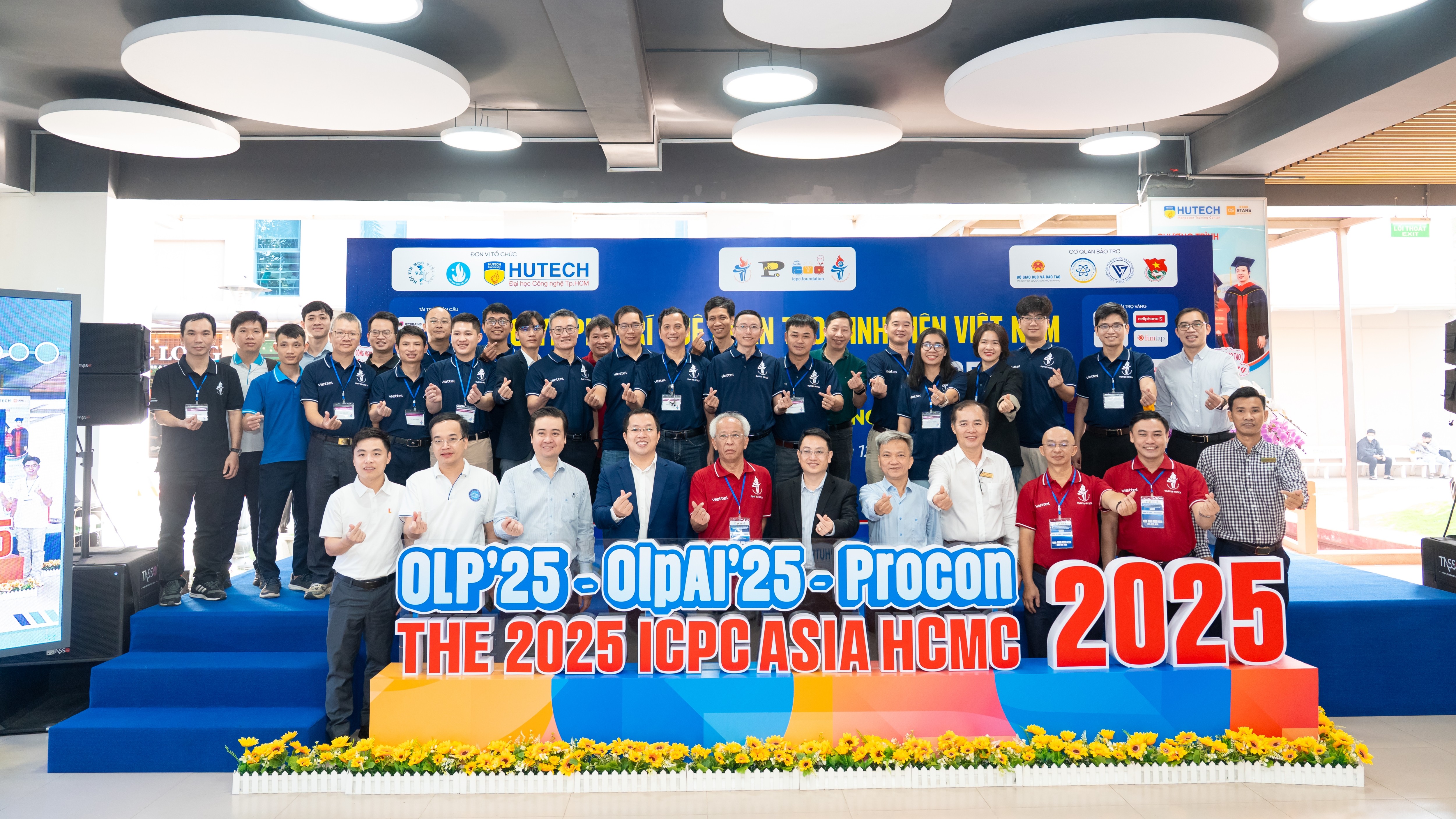 Gần 200 sinh viên bước vào kỳ thi Olympic Trí tuệ nhân tạo Sinh viên Việt Nam lần đầu tiên