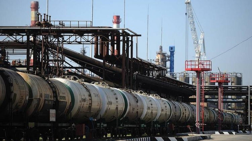 Giá xăng dầu hôm nay 20/12: Phục hồi do lo ngại gián đoạn nguồn cung