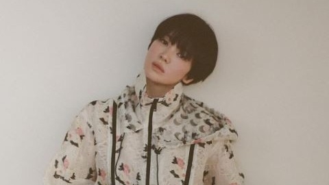 Song Hye Kyo hiếm hoi khoe thơ ấu, vẻ đẹp vượt thời gian ở tuổi U50 liền gây sốt