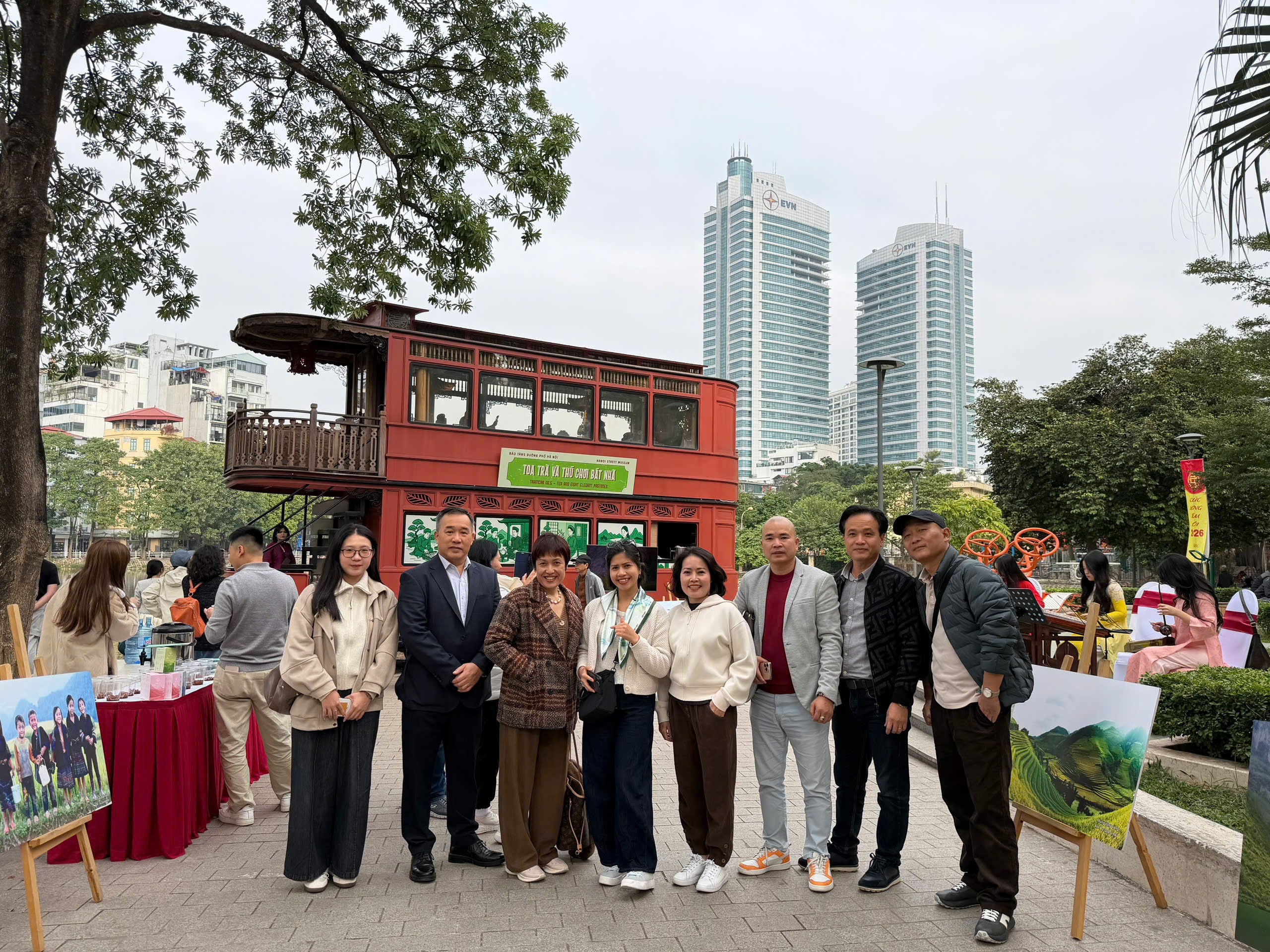 Ra mắt tour trải nghiệm