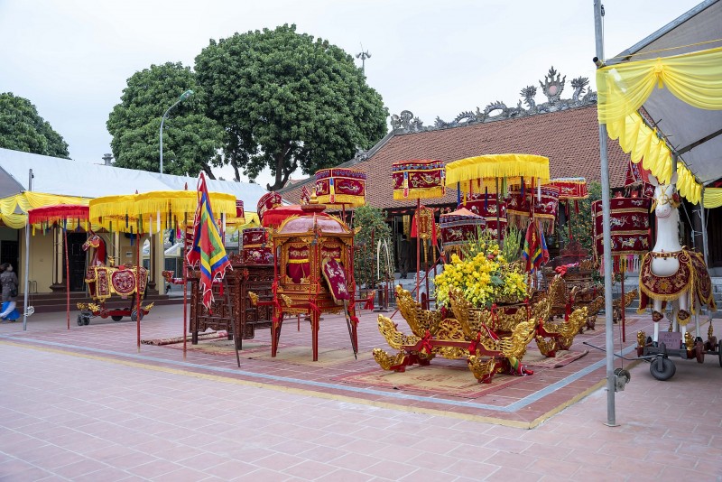 lễ hội cổ truyền làng Yên Lộ xuân Ất Tỵ: Hội tụ tinh hoa truyền thống tiếp nối hào khi dân tộc. lễ hội cổ truyền làng Yên Lộ xuân Ất Tỵ: Hội tụ tinh hoa truyền thống tiếp nối hào khi dân tộc.