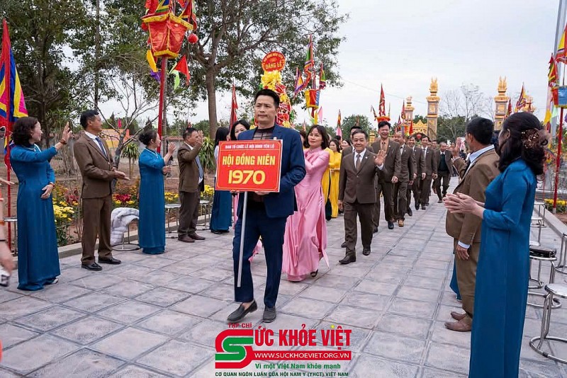 lễ hội cổ truyền làng Yên Lộ xuân Ất Tỵ: Hội tụ tinh hoa truyền thống tiếp nối hào khi dân tộc. Hà Nội: Hội tụ tinh hoa truyền thống tại Lễ hội làng Yên Lộ