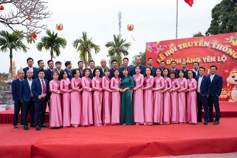 Lễ hội cổ truyền làng Yên Lộ Xuân Ất Tỵ: Hội tụ tinh hoa truyền thống tiếp nối hào khi dân tộc Lễ hội cổ truyền làng Yên Lộ Xuân Ất Tỵ: Hội tụ tinh hoa truyền thống tiếp nối hào khi dân tộc