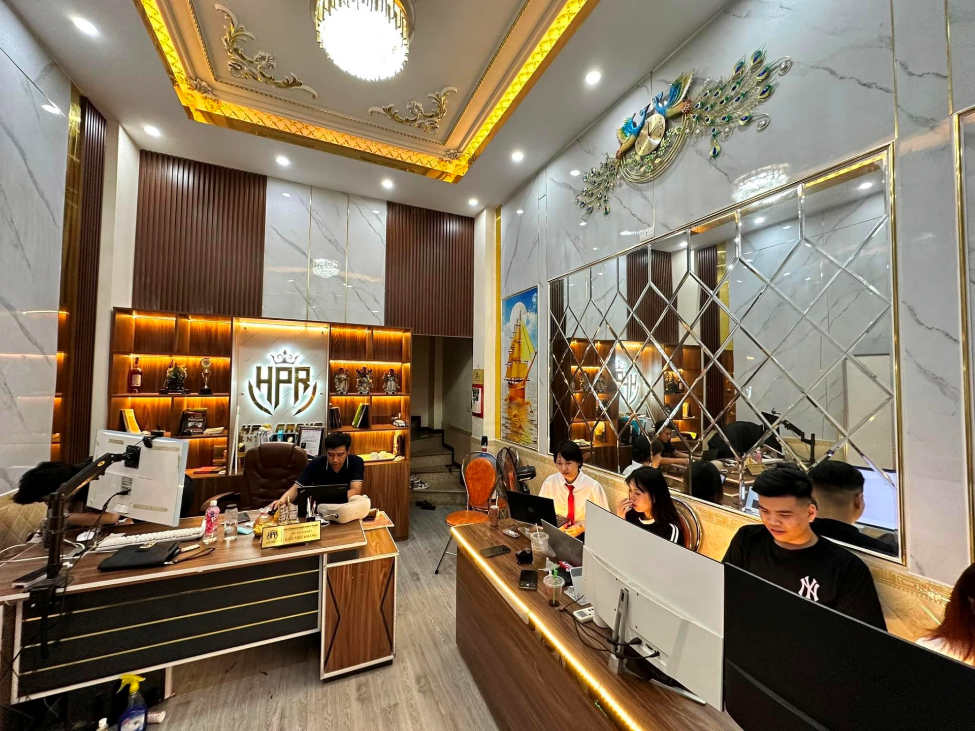 CEO Gen Z Kiều Việt Hoàng - Sáng tạo giải pháp Marketing cho sự thành công CEO Gen Z Kiều Việt Hoàng - Sáng tạo giải pháp Marketing cho sự thành công