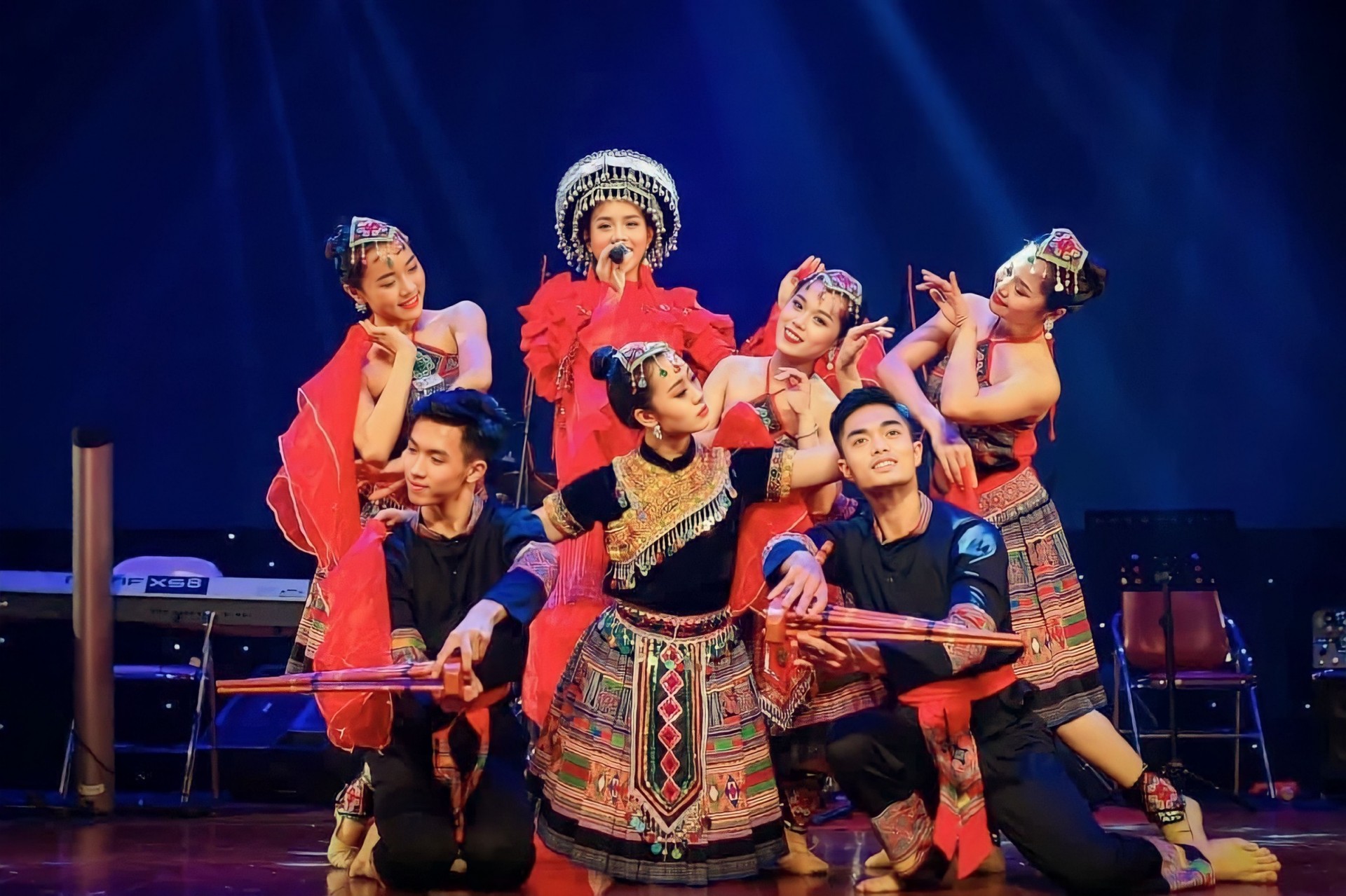 Hành trình sáng tạo của Ca sĩ Tuyết Ánh: Bông hoa nở trên đá Hành trình sáng tạo của Ca sĩ Tuyết Ánh: Bông hoa nở trên đá