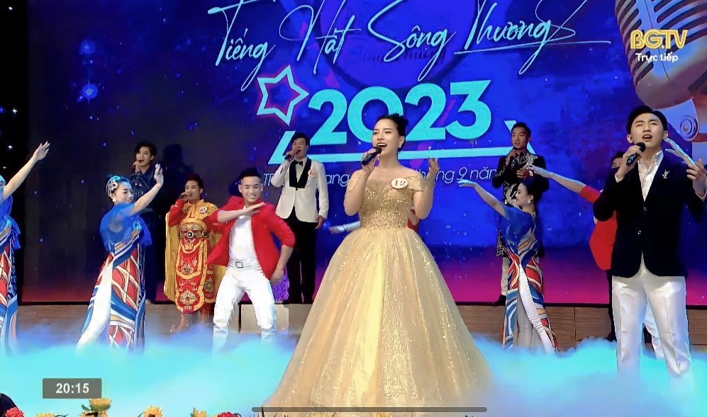 Hành trình sáng tạo của Ca sĩ Tuyết Ánh: Bông hoa nở trên đá Hành trình sáng tạo của Ca sĩ Tuyết Ánh: Bông hoa nở trên đá