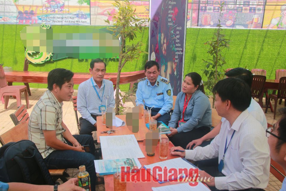 Hậu Giang: Ra quân kiểm tra an toàn thực phẩm