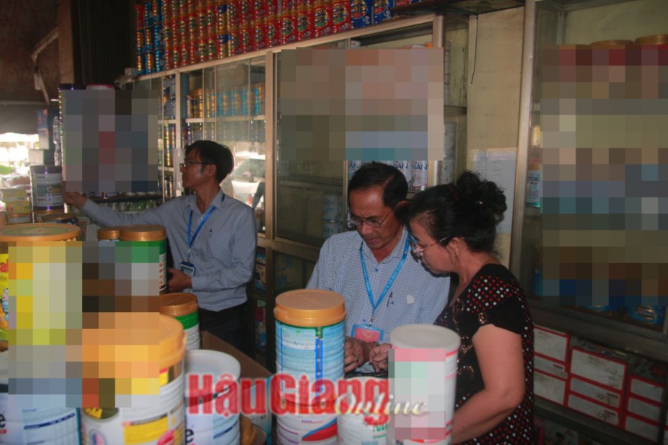 Hậu Giang: Ra quân kiểm tra an toàn thực phẩm