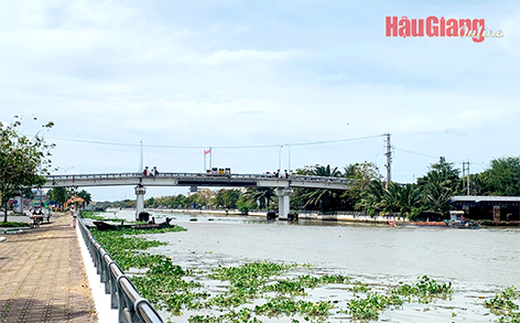 Khôi phục sản xuất, chăm lo đời sống, văn hóa - xã hội