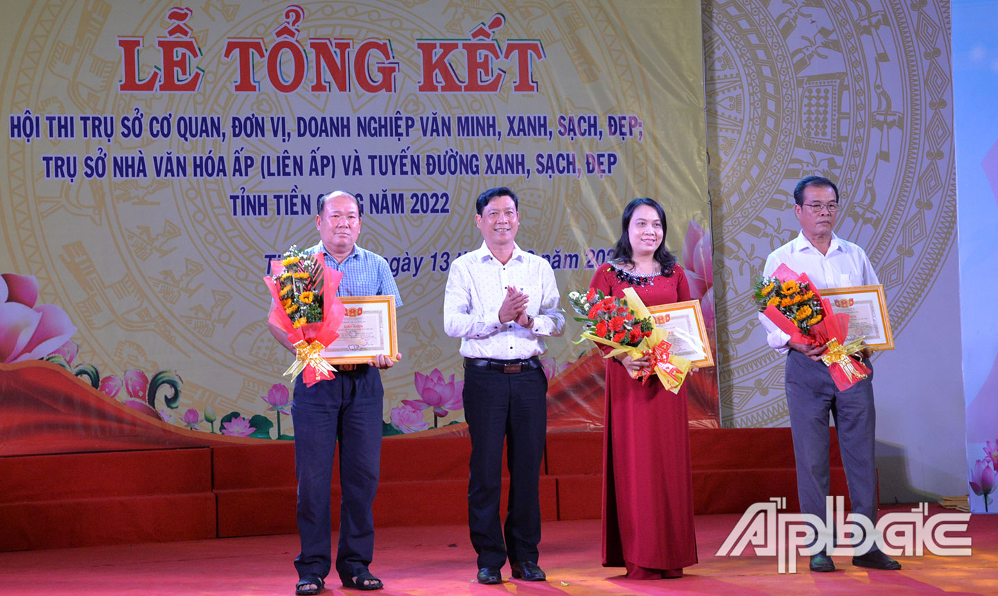 Xanh tươi ở ngôi trường hơn 140 tuổi