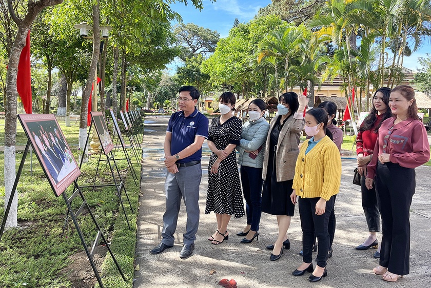 Gia Lai: Quảng trường Đại Đoàn Kết: Dấu ấn 10 năm Quảng trường Đại Đoàn Kết: Dấu ấn 10 năm ảnh 1