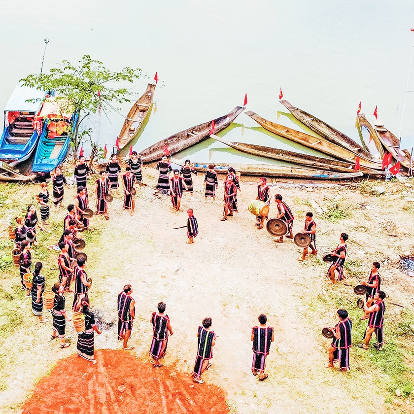 Gia Lai: Trầm tích nơi ngã ba sông Trầm tích nơi ngã ba sông ảnh 2