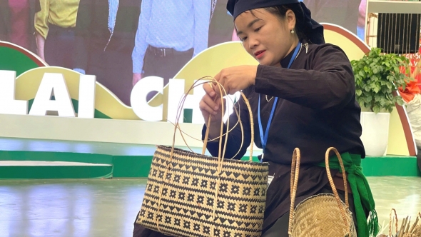 Lào Cai: Động lực để du lịch Lào Cai cất cánh