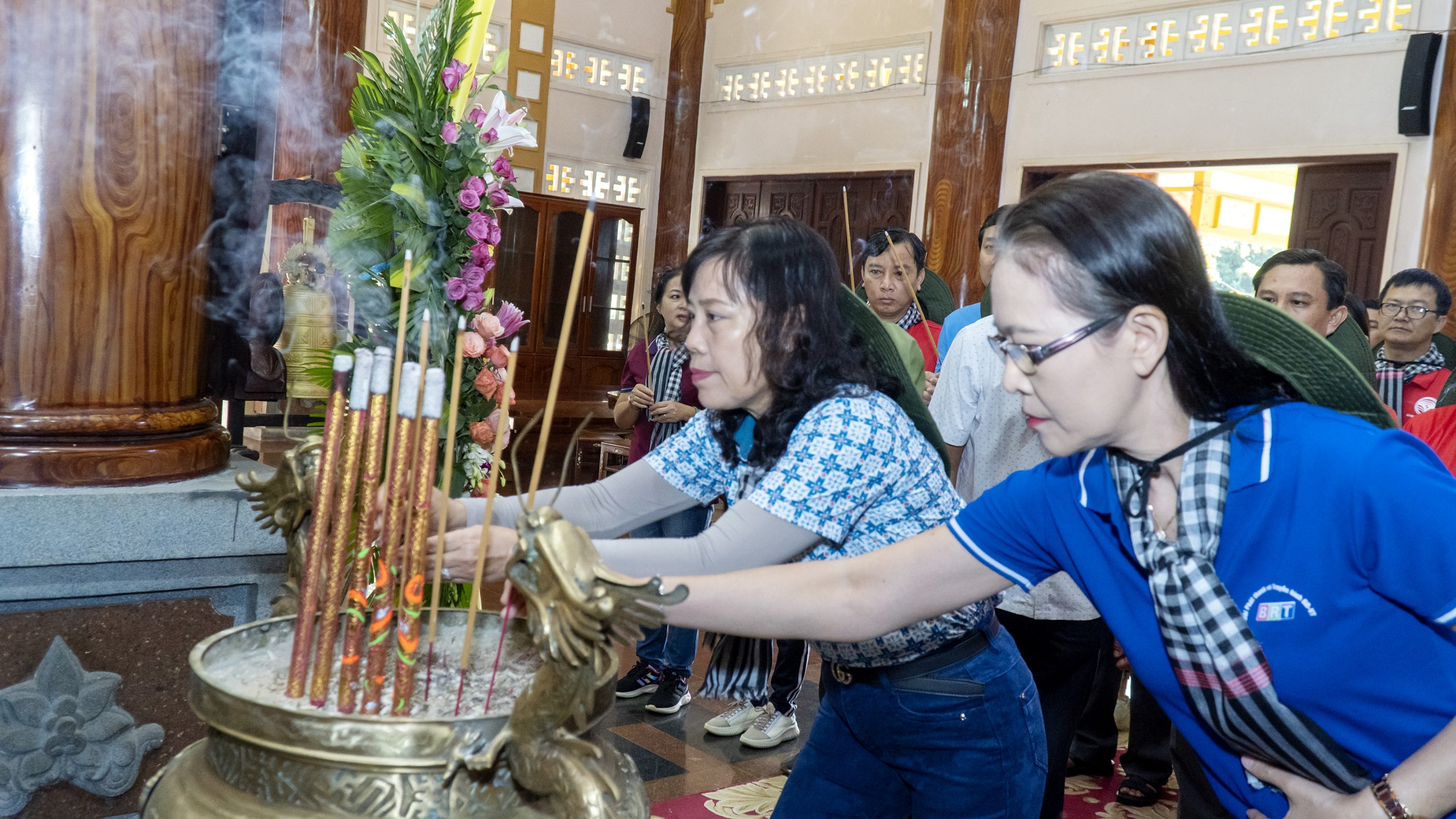 Về nguồn đỉnh Chóp Mao, núi Minh Đạm Về nguồn đỉnh Chóp Mao, núi Minh Đạm