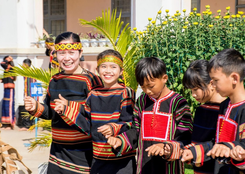 Lan tỏa nét đẹp vòng xoang trong trường học  ảnh 1