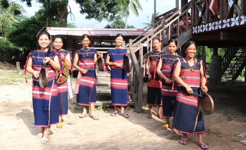 Kông Chro bảo tồn, phát huy giá trị văn hóa cồng chiêng ảnh 1