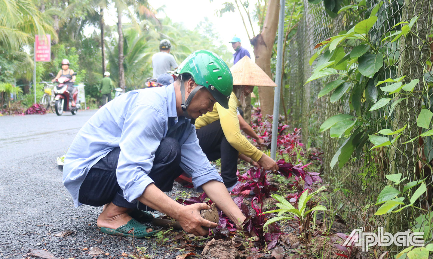 Huyện Cai Lậy nâng chất tiêu chí Môi trường, tạo điểm nhấn nông thôn mới