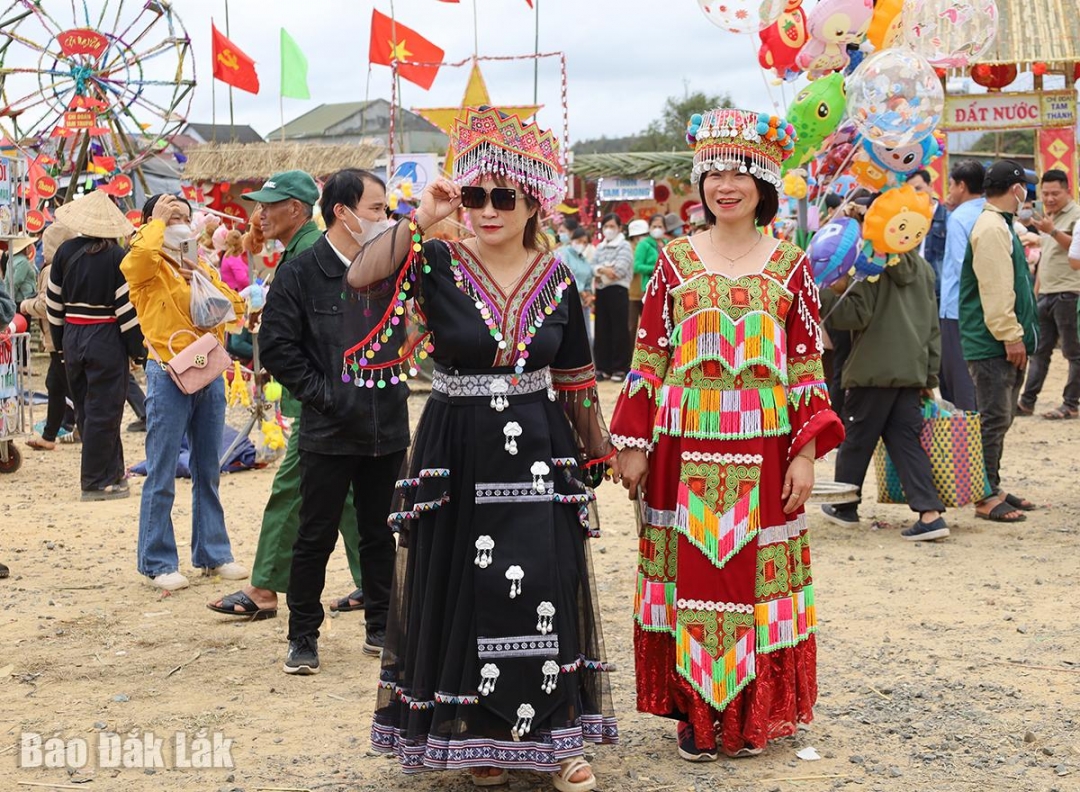 Đắk Lắk: Ấn tượng Lễ hội văn hóa dân gian Việt Bắc Đắk Lắk: Ấn tượng Lễ hội văn hóa dân gian Việt Bắc