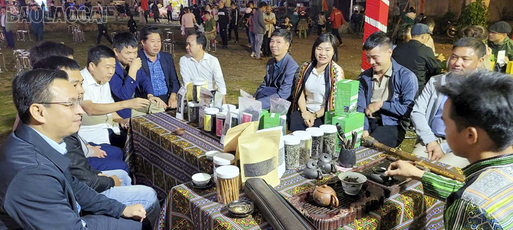 Lào Cai: Văn Chấn phát huy thế mạnh du lịch