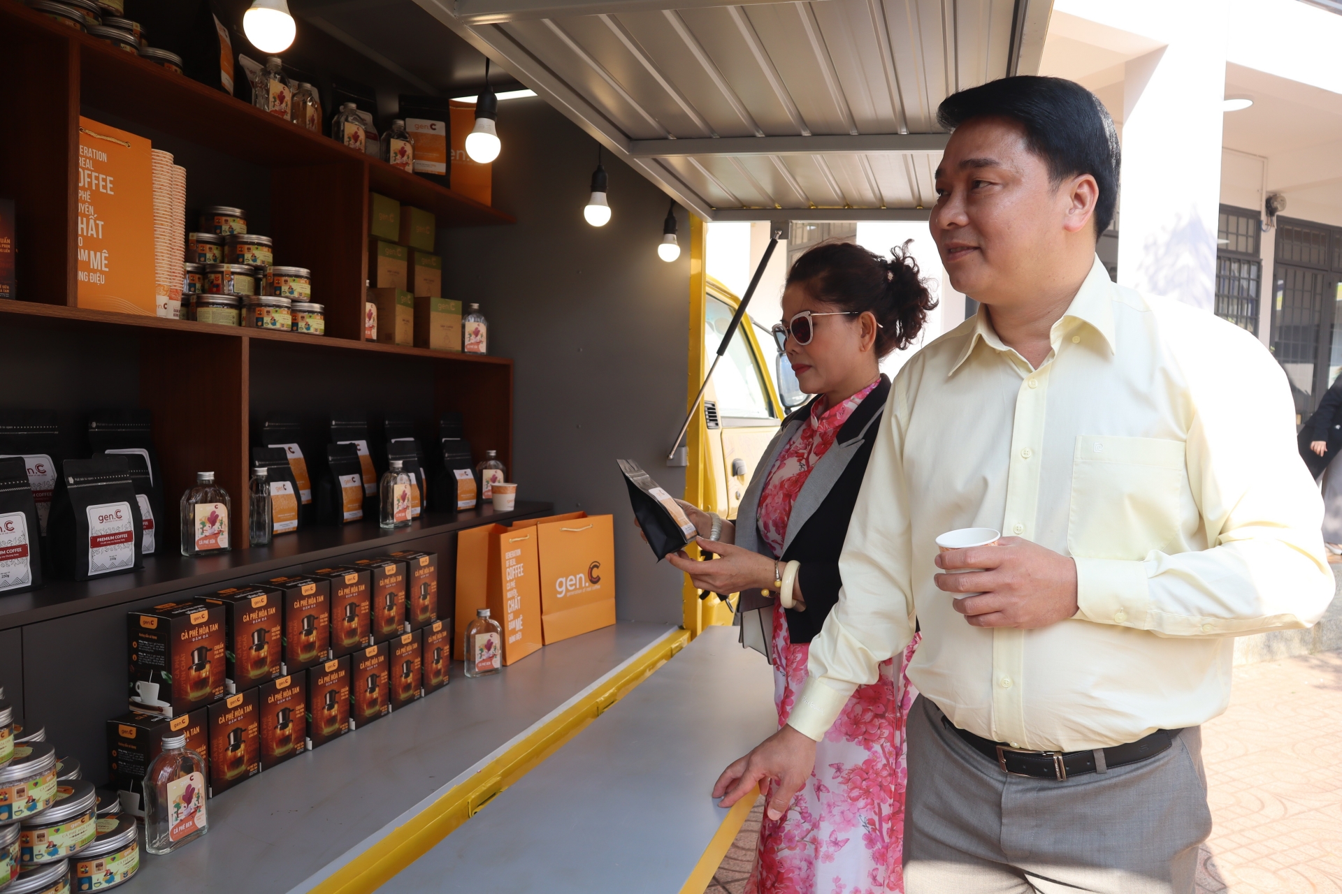 Đắk Lắk: Ấn tượng từ một phiên chợ Đắk Lắk: Ấn tượng từ một phiên chợ