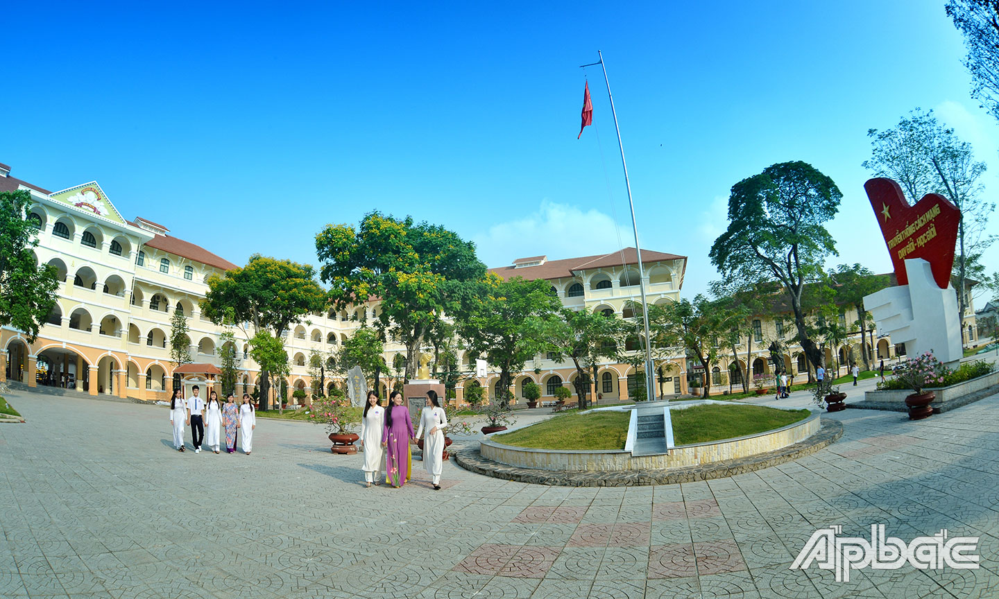 Về ngôi trường gần 150 năm tuổi Về ngôi trường gần 150 năm tuổi