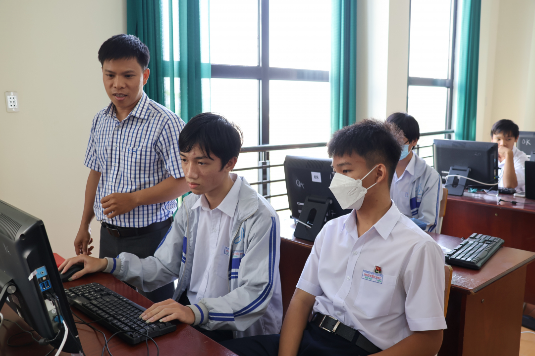 Đắk Lắk: Khẳng định vị thế trên “đấu trường” học sinh giỏi quốc gia Đắk Lắk: Khẳng định vị thế trên “đấu trường” học sinh giỏi quốc gia