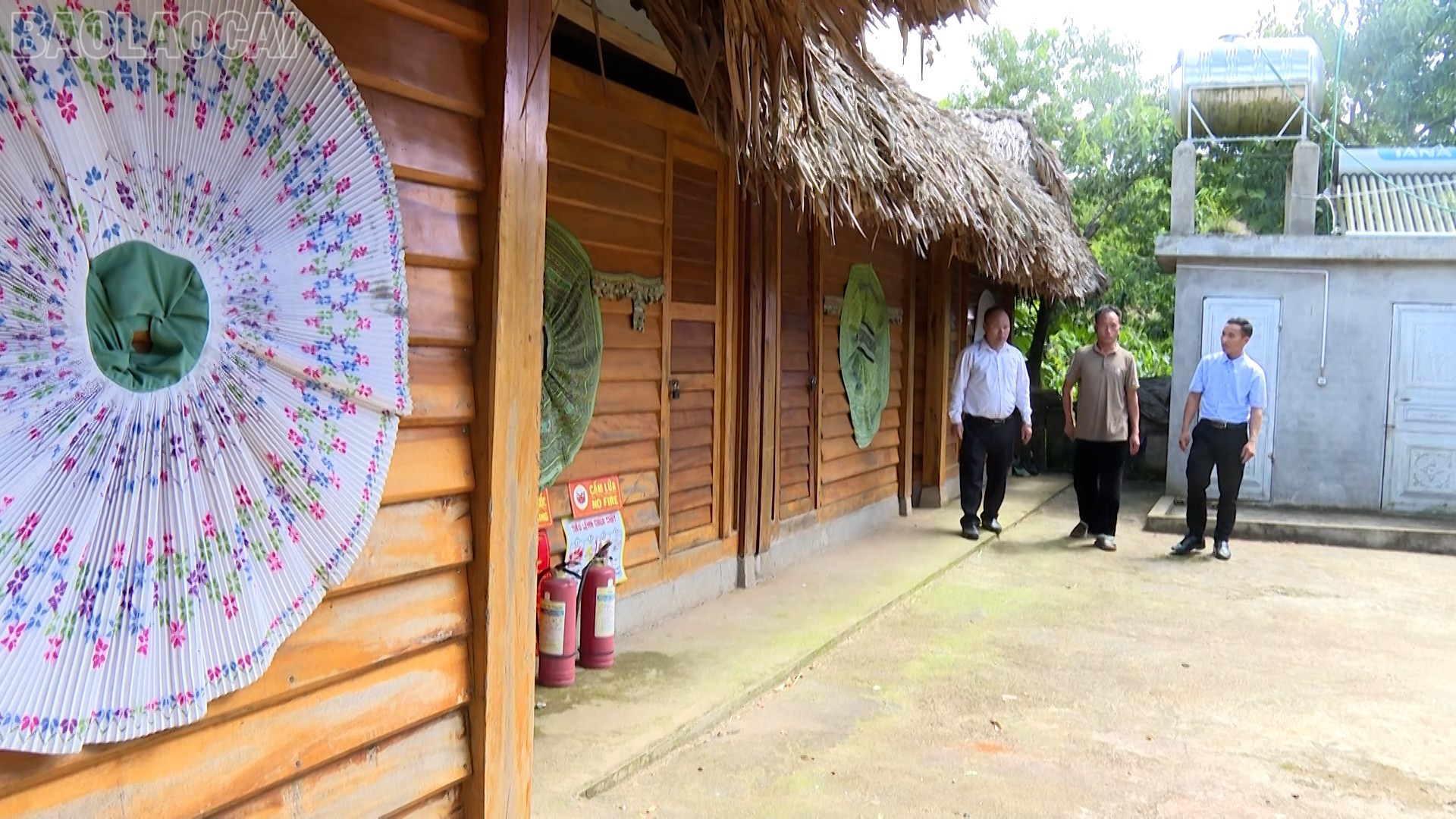 Lào Cai: Ánh sáng ở bản mây