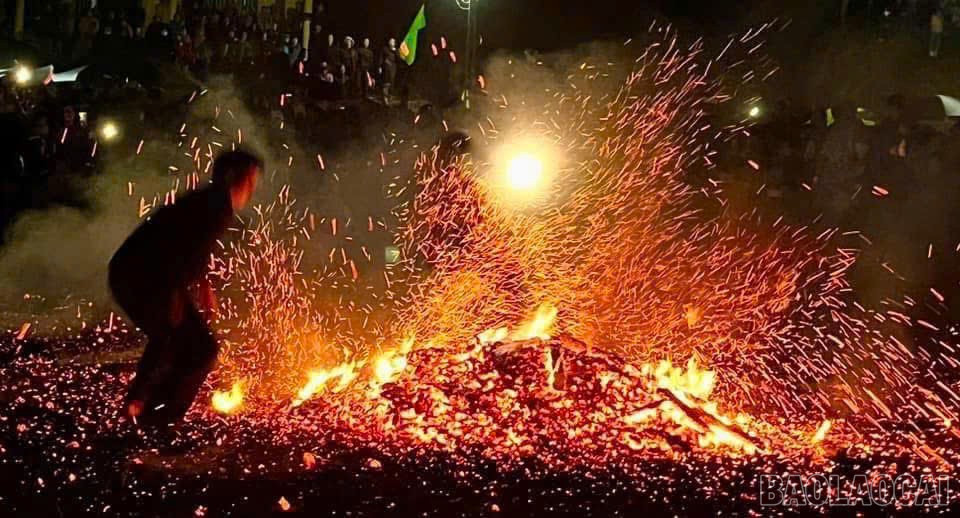 Lào Cai: Nhiều hoạt động ấn tượng và ý nghĩa tại Lễ hội đền Đại Cại Lào Cai: Nhiều hoạt động ấn tượng và ý nghĩa tại Lễ hội đền Đại Cại