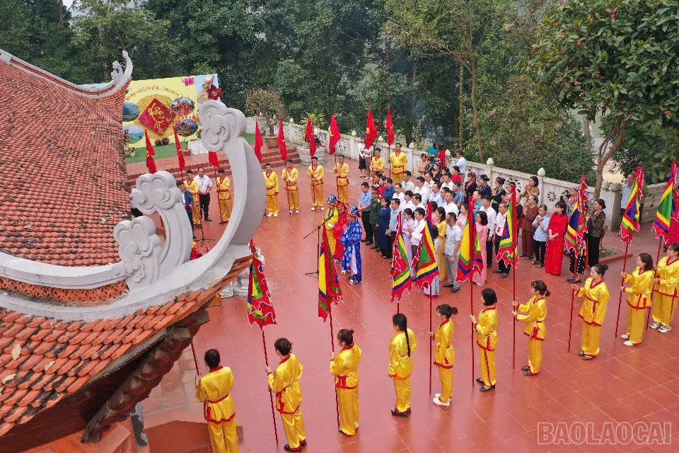 Lào Cai: Nhiều hoạt động ấn tượng và ý nghĩa tại Lễ hội đền Đại Cại Lào Cai: Nhiều hoạt động ấn tượng và ý nghĩa tại Lễ hội đền Đại Cại