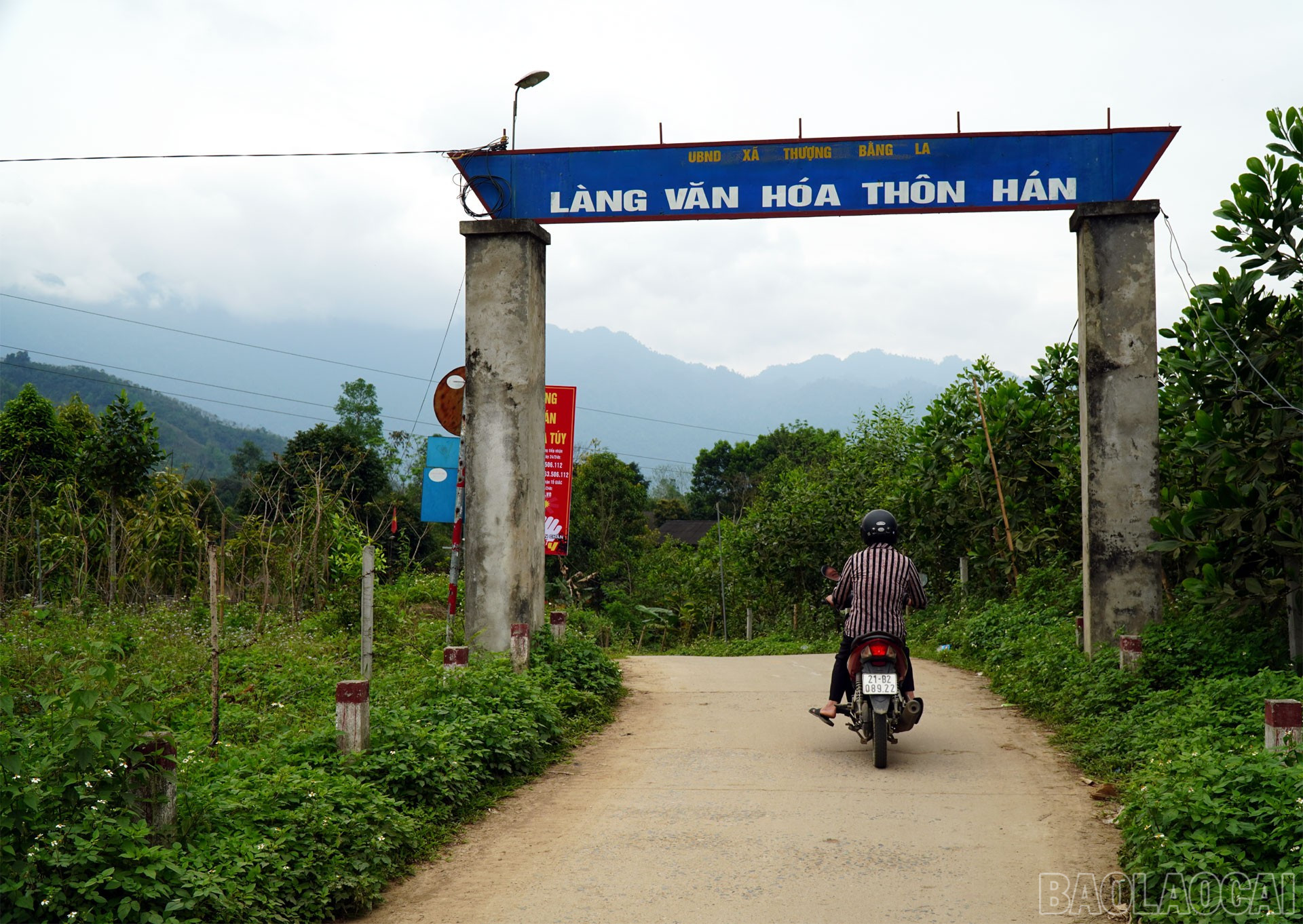 Lào Cai: Bên dòng suối Hán