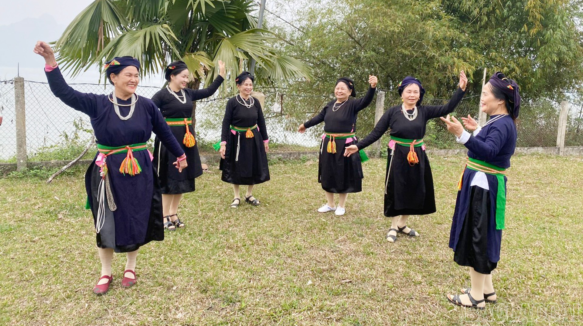 Lào Cai: Hoàn thiện, phát huy hiệu quả thiết chế văn hóa cơ sở Lào Cai: Hoàn thiện, phát huy hiệu quả thiết chế văn hóa cơ sở