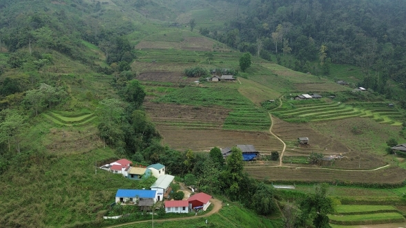 Thái Nguyên: Gian nan đường đến với con chữ