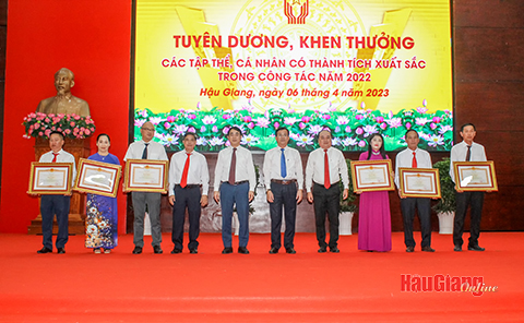 Nỗ lực lớn, quyết tâm cao để thực hiện tốt các phong trào thi đua yêu nước