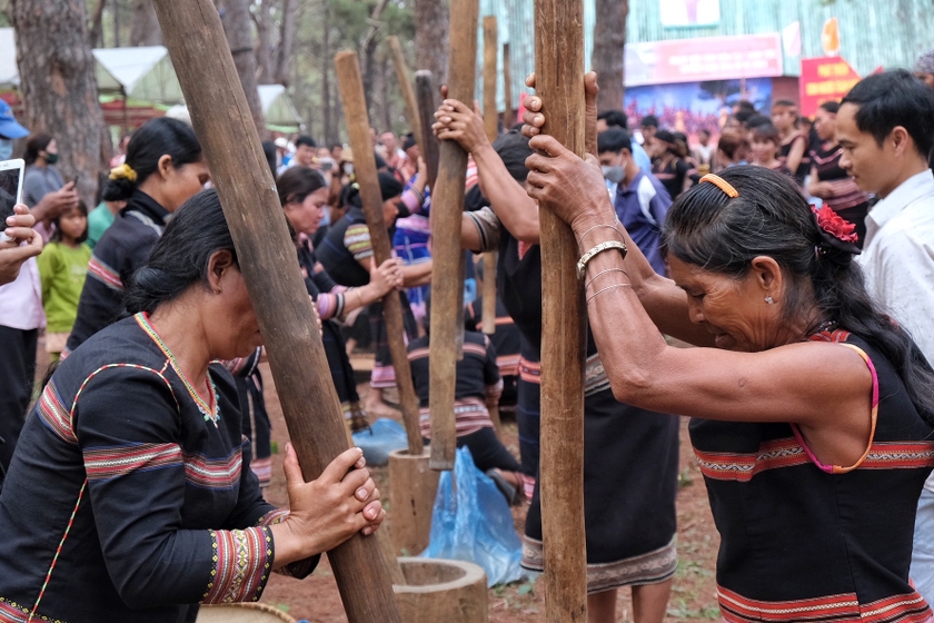 Ngày hội văn hóa các dân tộc huyện Đak Đoa ảnh 3